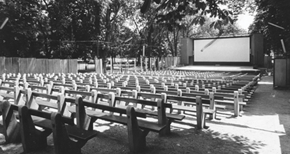 „Mesélő deszkák” – A Városmajori Parkmozi megnyitása (1922)